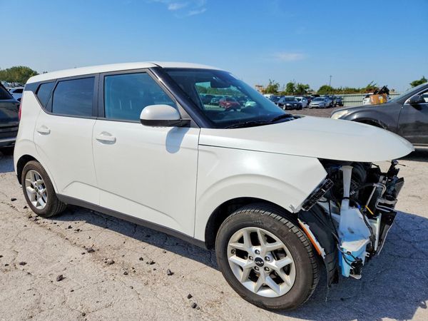 2025 KIA SOUL LX, S