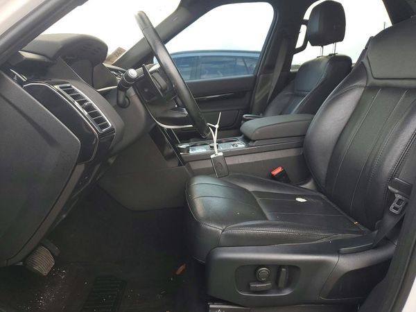2018 LAND ROVER DISCOVERY SE — DENT