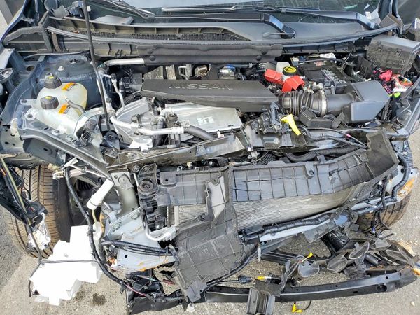 2026 NISSAN ROGUE SV — Engine bay