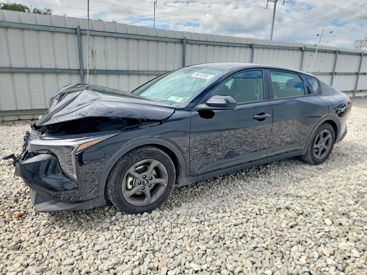 2026 KIA K4 LX, LXS — Front 3/4