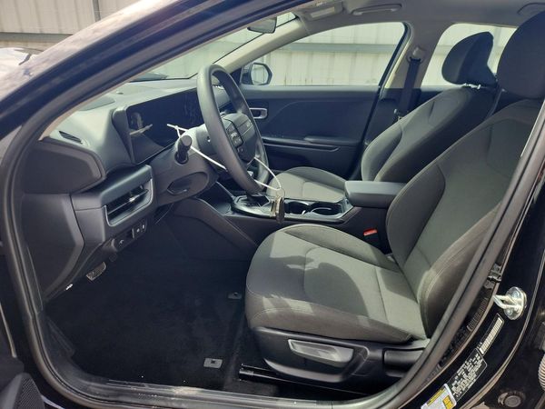 2026 KIA K4 LX, LXS — DENT