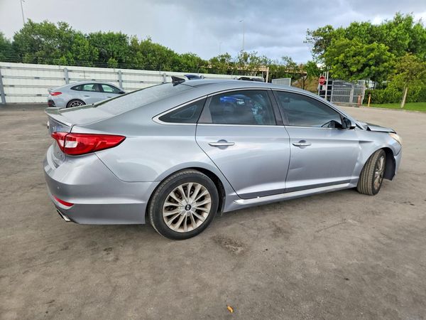 2015 HYUNDAI SONATA