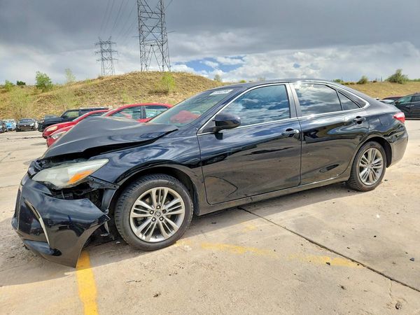 2015 TOYOTA CAMRY
