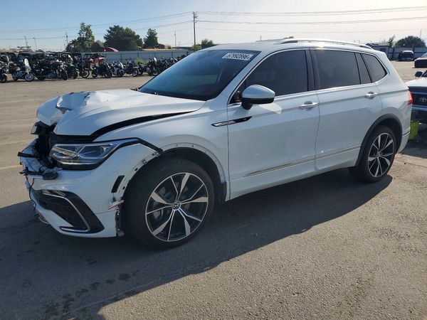 2022 VOLKSWAGEN TIGUAN