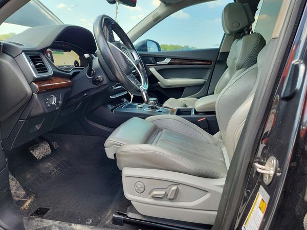 2018 AUDI Q5
