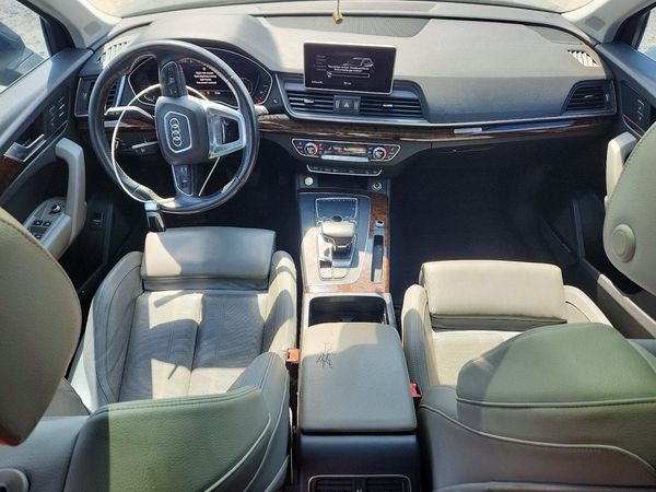 2018 AUDI Q5