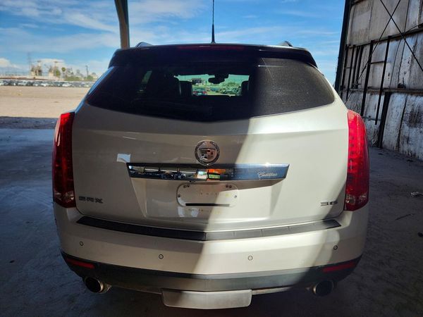 2013 CADILLAC SRX Luxury