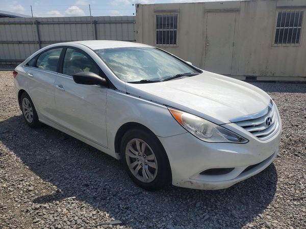 2013 HYUNDAI SONATA GLS/ GLS Popular