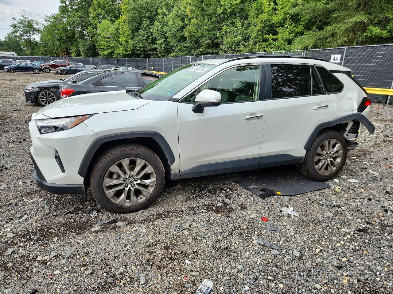 2023 TOYOTA RAV4 Limited