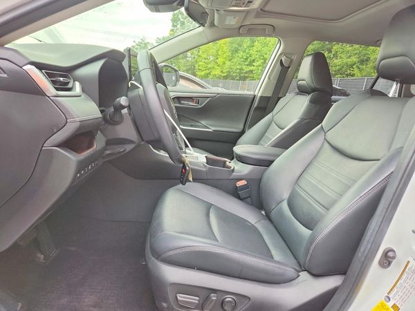 2023 TOYOTA RAV4 Limited