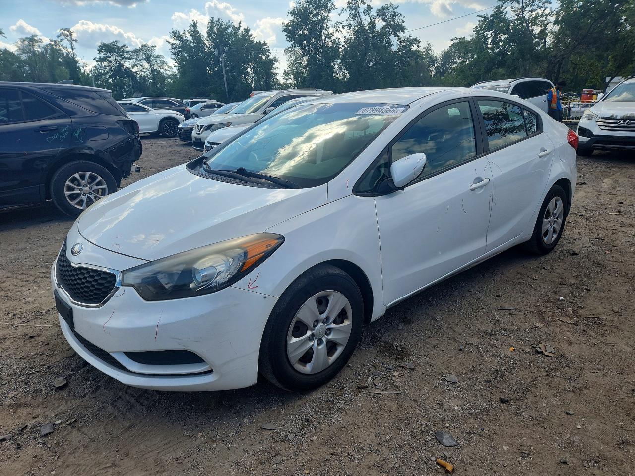 2014 KIA FORTE LX