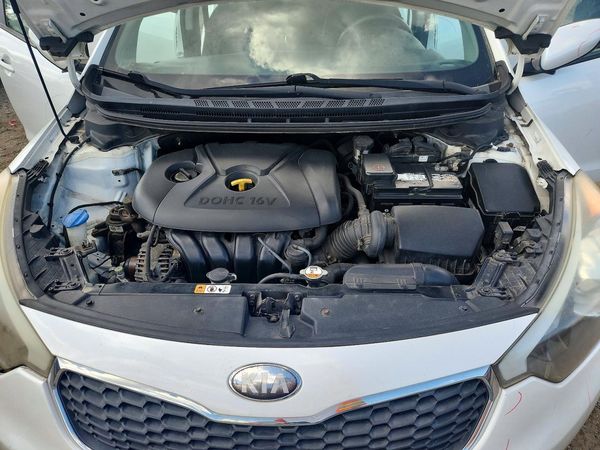 2014 KIA FORTE LX