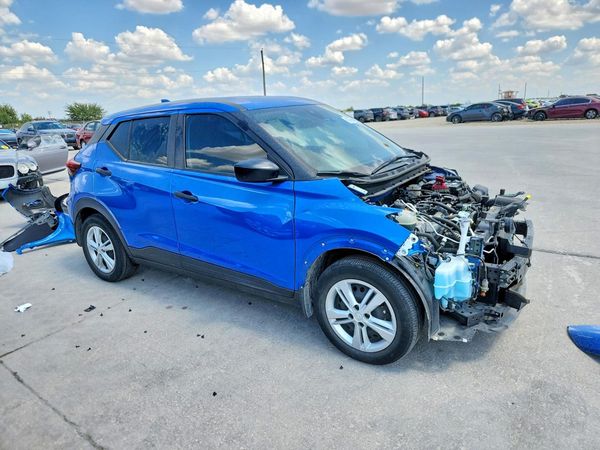 2024 NISSAN KICKS S