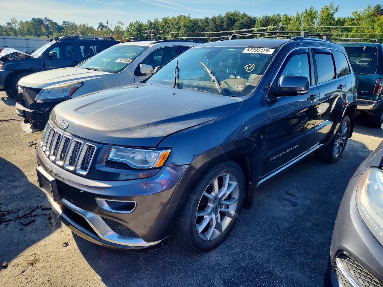 2015 JEEP CHEROKEE Summit — Front 3/4