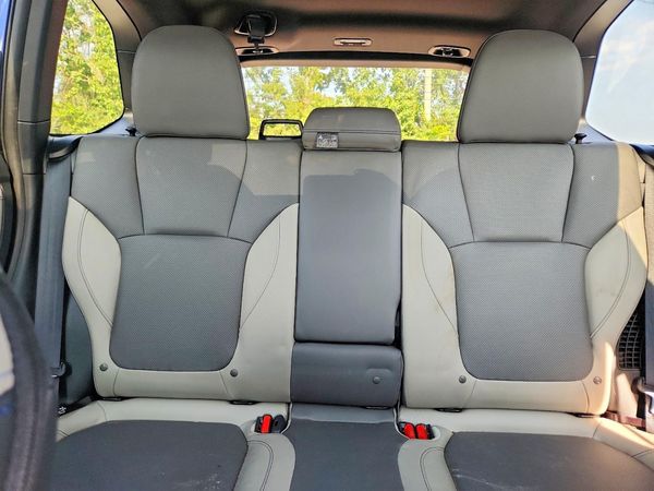 2025 SUBARU FORESTER Limited