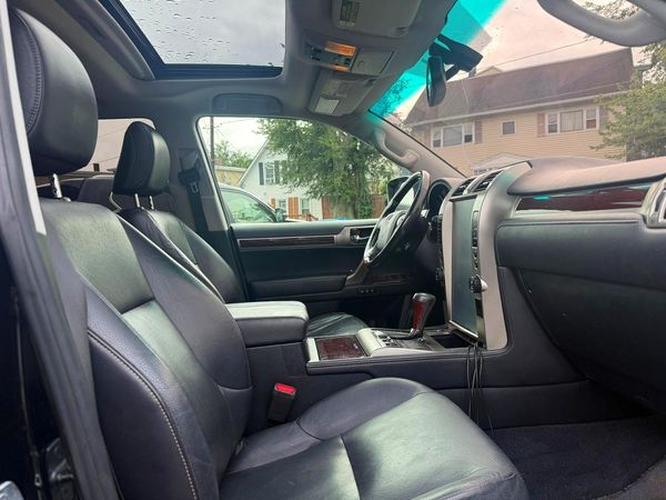 2017 LEXUS GX