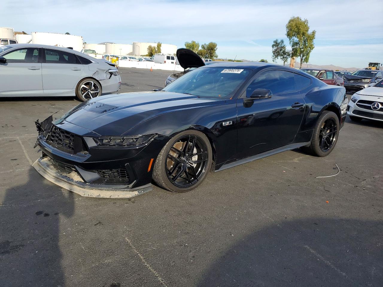2024 FORD MUSTANG GT — Front 3/4