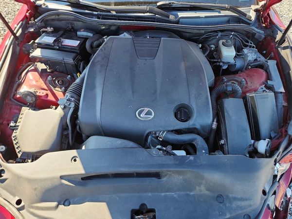 2014 LEXUS IS 250 — Engine bay