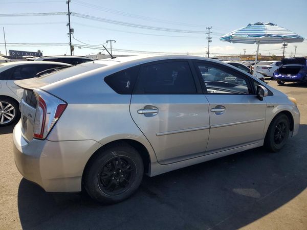2013 TOYOTA PRIUS