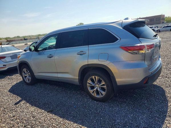2015 TOYOTA HIGHLANDER
