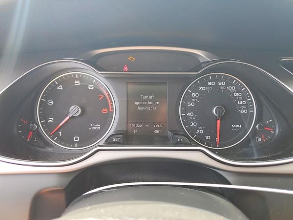 2013 AUDI A4 quattro Premium Plus