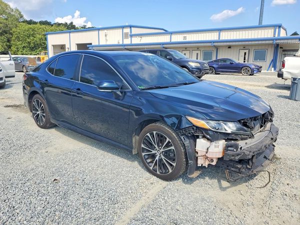 2019 TOYOTA CAMRY