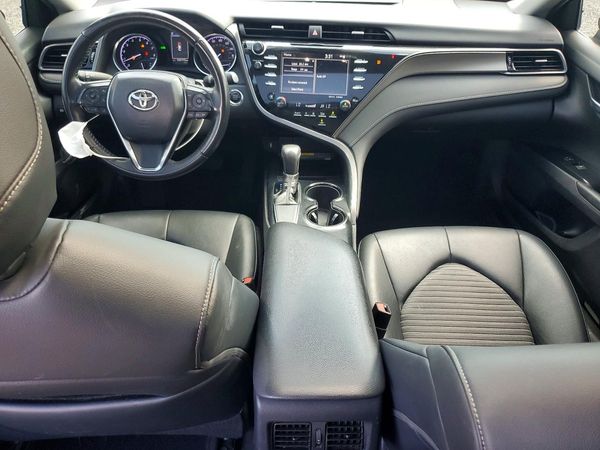 2019 TOYOTA CAMRY