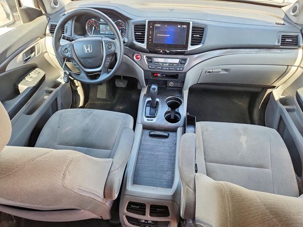 2017 HONDA PILOT EX — CKPT