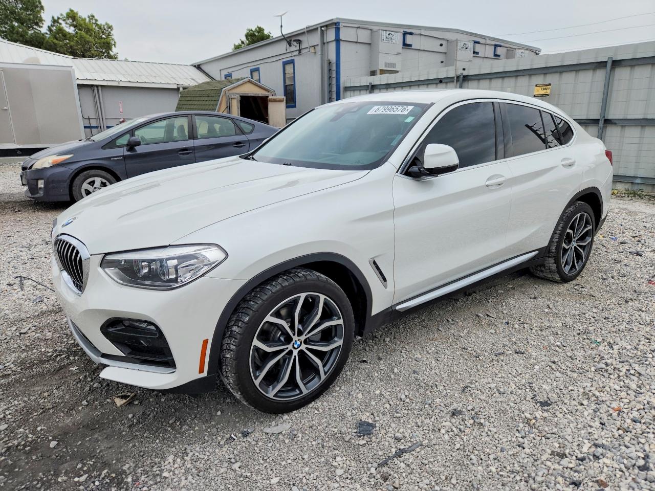 2021 BMW X4