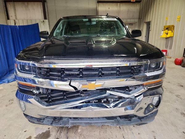 2017 CHEVROLET SILVERADO LT — DIRF
