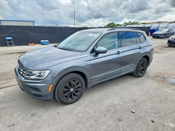 2019 VOLKSWAGEN TIGUAN S — Front 3/4