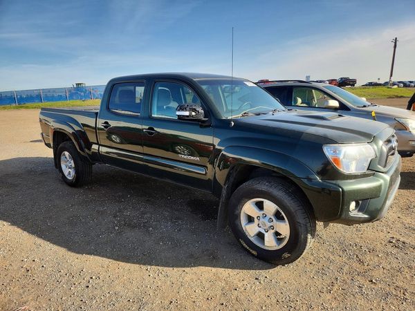 2013 TOYOTA TACOMA Delux