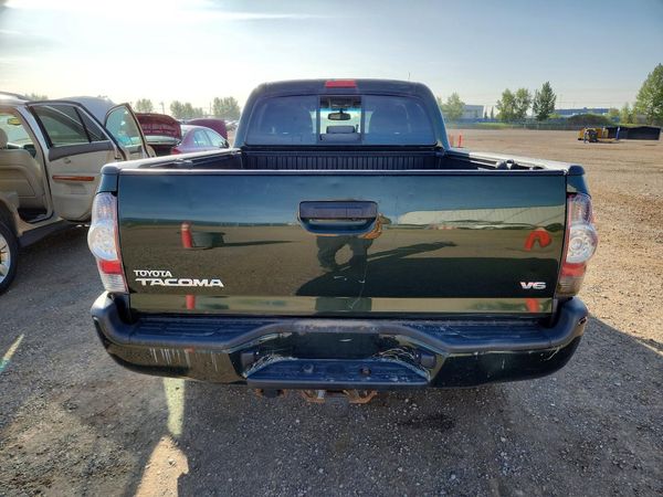 2013 TOYOTA TACOMA Delux