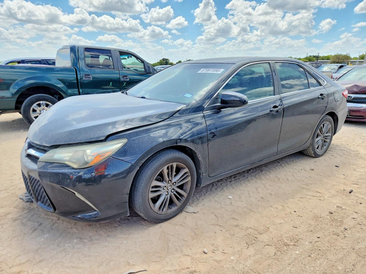 2016 TOYOTA CAMRY