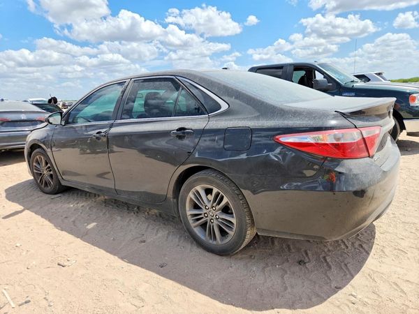 2016 TOYOTA CAMRY
