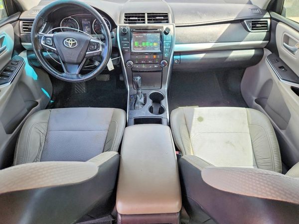2016 TOYOTA CAMRY