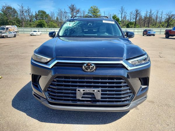 2025 TOYOTA GRAND HIGHLANDER
