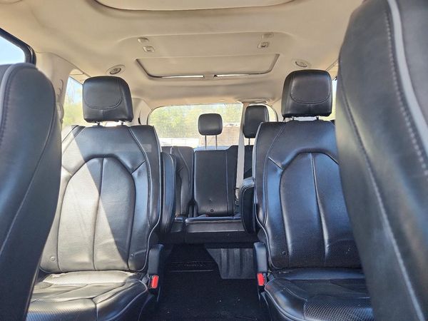 2018 CHRYSLER PACIFICA Limited — SUVN