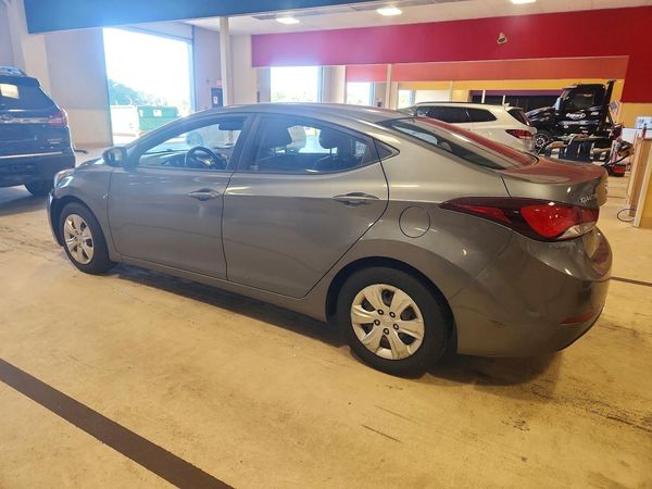2016 HYUNDAI ELANTRA