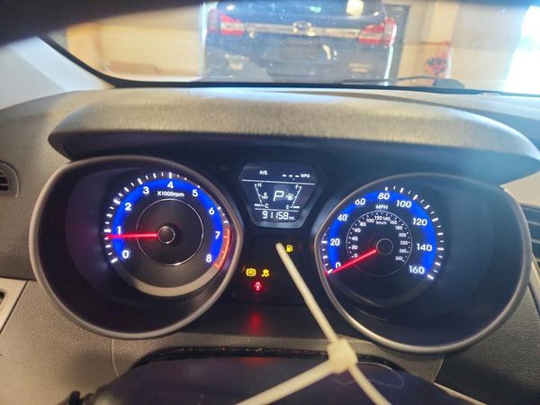 2016 HYUNDAI ELANTRA