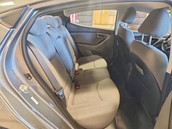 2016 HYUNDAI ELANTRA