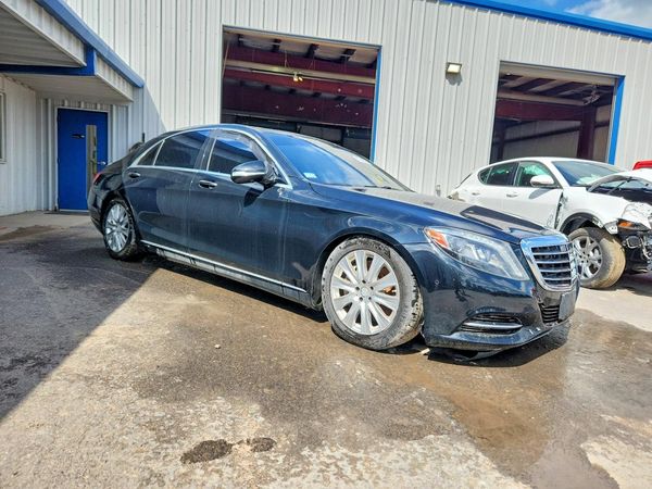 2015 MERCEDES-BENZ S-CLASS — Passenger 3/4