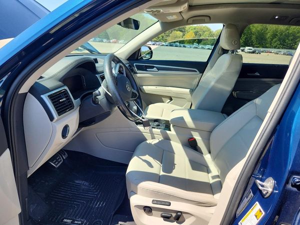 2022 VOLKSWAGEN ATLAS