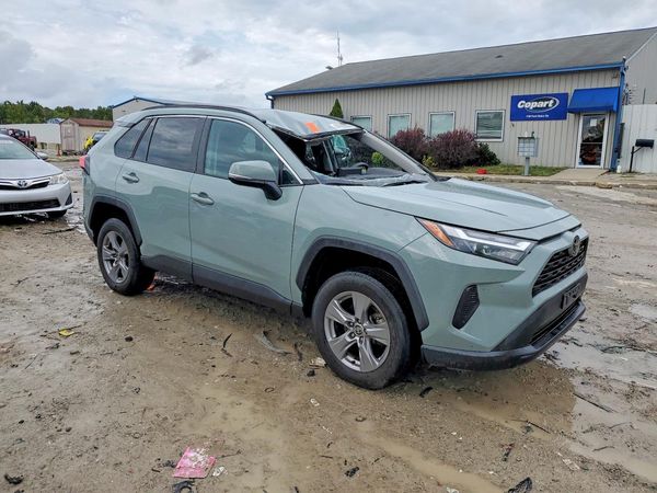 2022 TOYOTA RAV4
