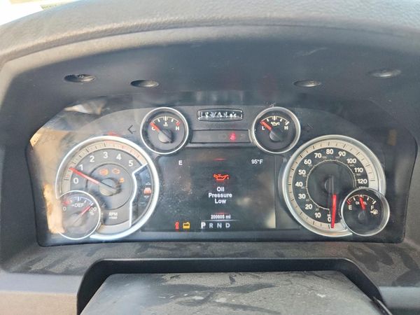 2015 RAM 4500 REG CAB CHASSIS