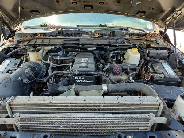 2015 RAM 4500 REG CAB CHASSIS