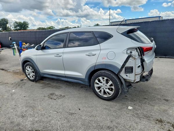2018 HYUNDAI TUCSON SE Standard