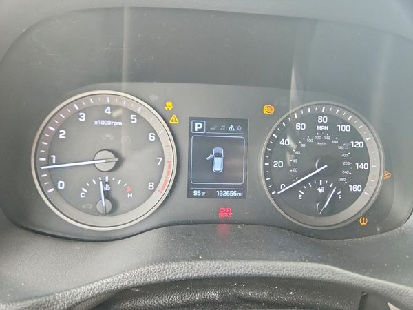 2018 HYUNDAI TUCSON SE Standard