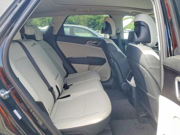 2025 KIA SPORTAGE