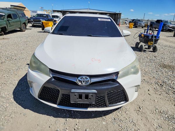 2015 TOYOTA CAMRY